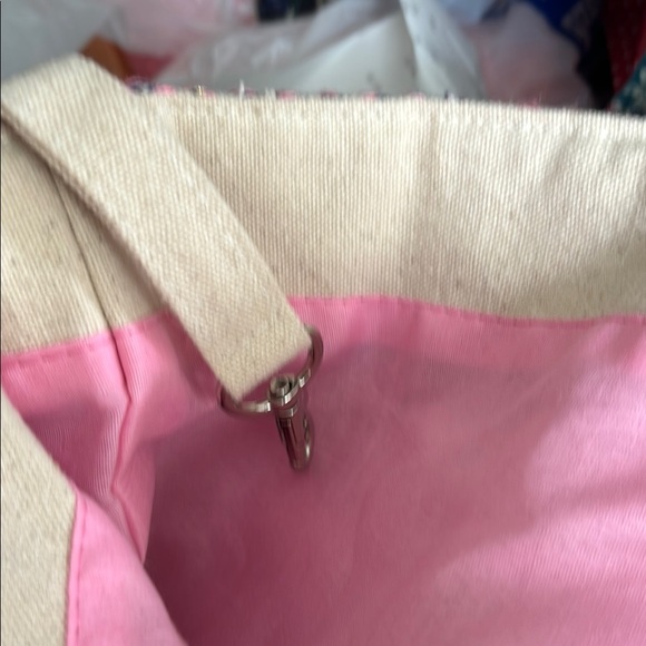 ✨America & Beyond Sequin & Woven Tote Bag✨ - Picture 10 of 14